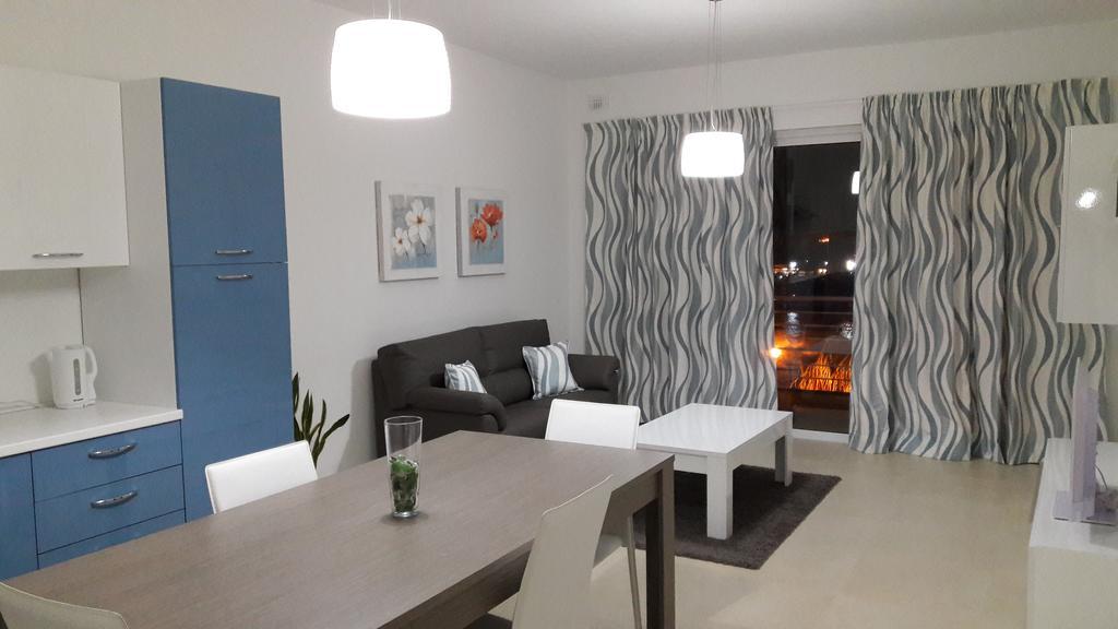 Apartamento Blue Skies Marsaskala Exterior foto